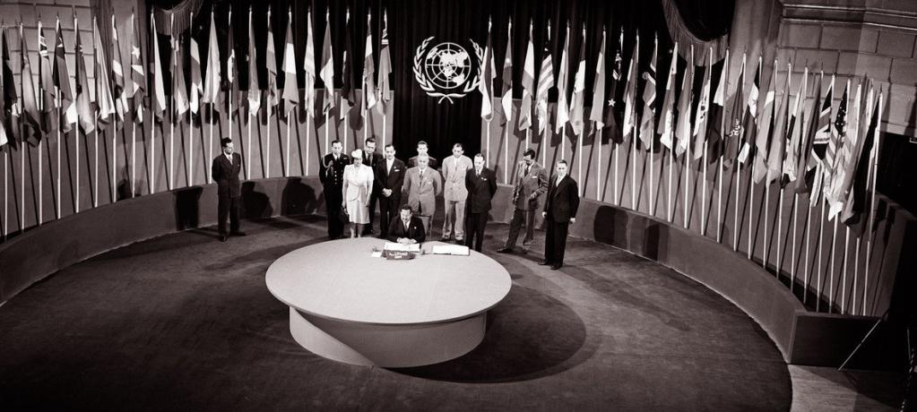 The UN Charter being signed by a delegation at a ceremony held at the Veterans’ War Memorial Building on 26 June 1945.