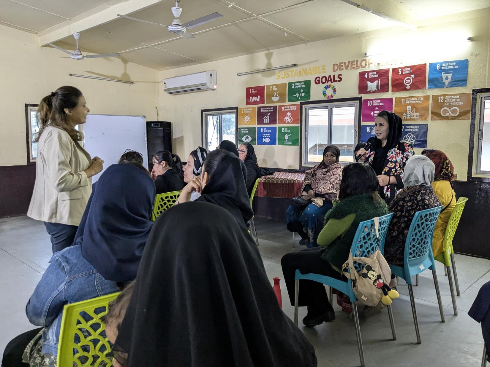 The training, facilitated by United Nations Department of Safety and Security (UNDSS) National Security Officer Deepanjali Bakshi, began with a simple lesson on situational awareness